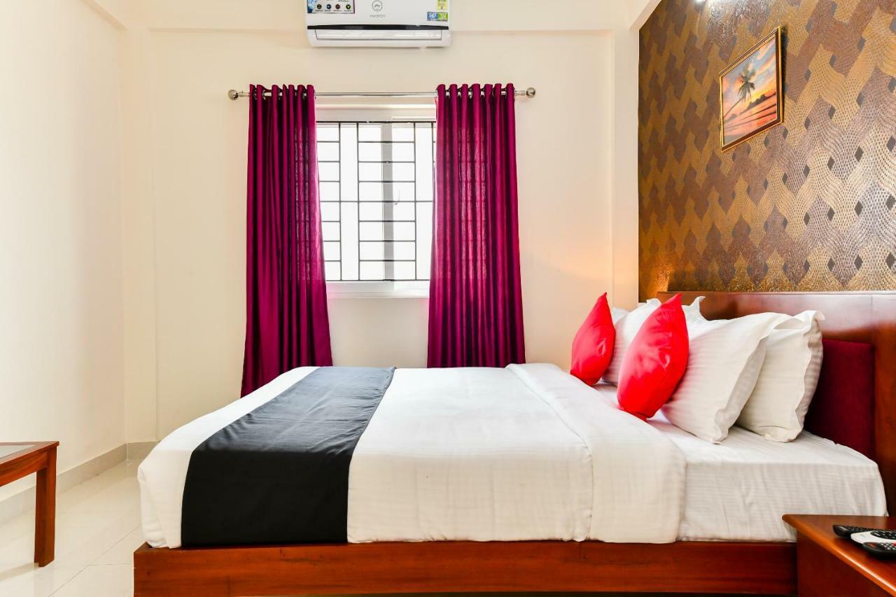 Hotel Hilite Inn Kochi Bagian luar foto