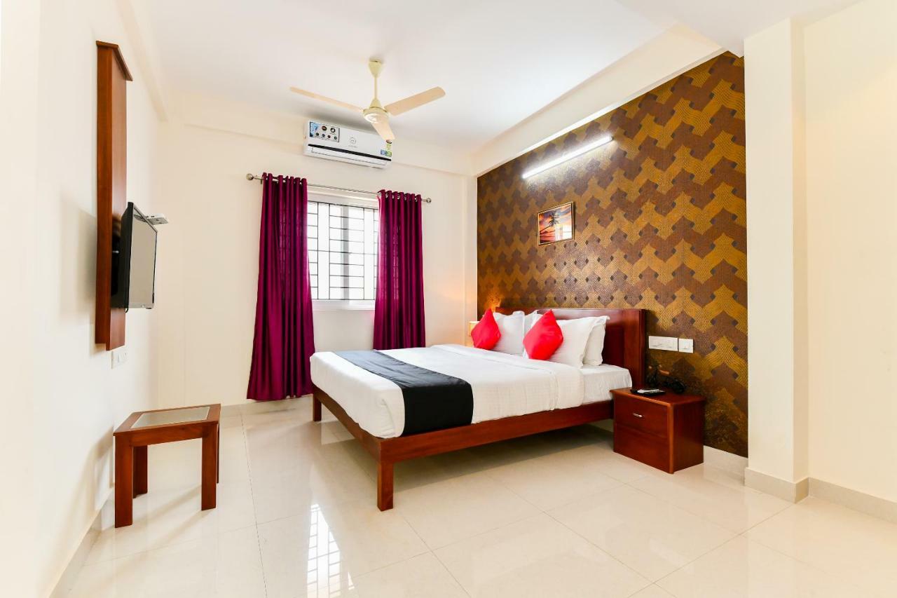 Hotel Hilite Inn Kochi Bagian luar foto